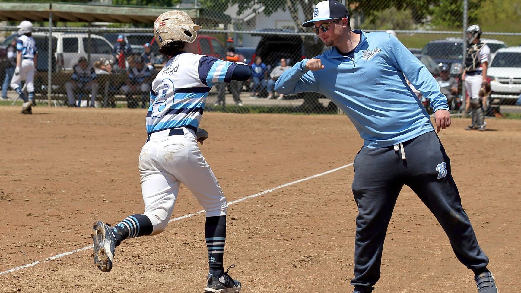 Youth Baseball Tournament In Cottleville A Sign Of Strange New