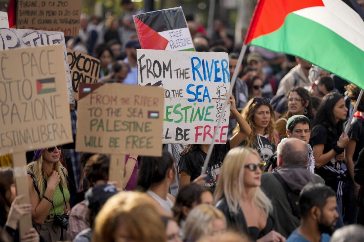 Israel Palestinians River to Sea