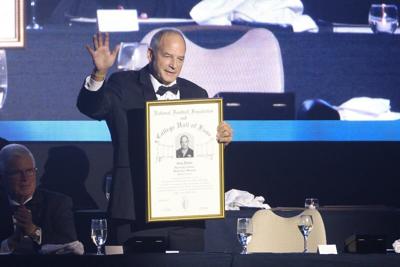 Gary Pinkel joins Mizzou coaching legends in College Football Hall of Fame
