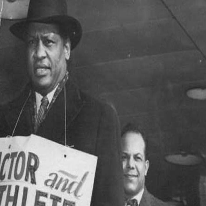 Jan. 25, 1947 • Paul Robeson marches downtown to protest The American  Theater's segregated seating | Post-Dispatch Archives | stltoday.com