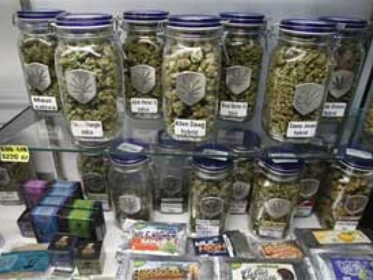 Want To Open A Marijuana Dispensary In Illinois It Will Cost You