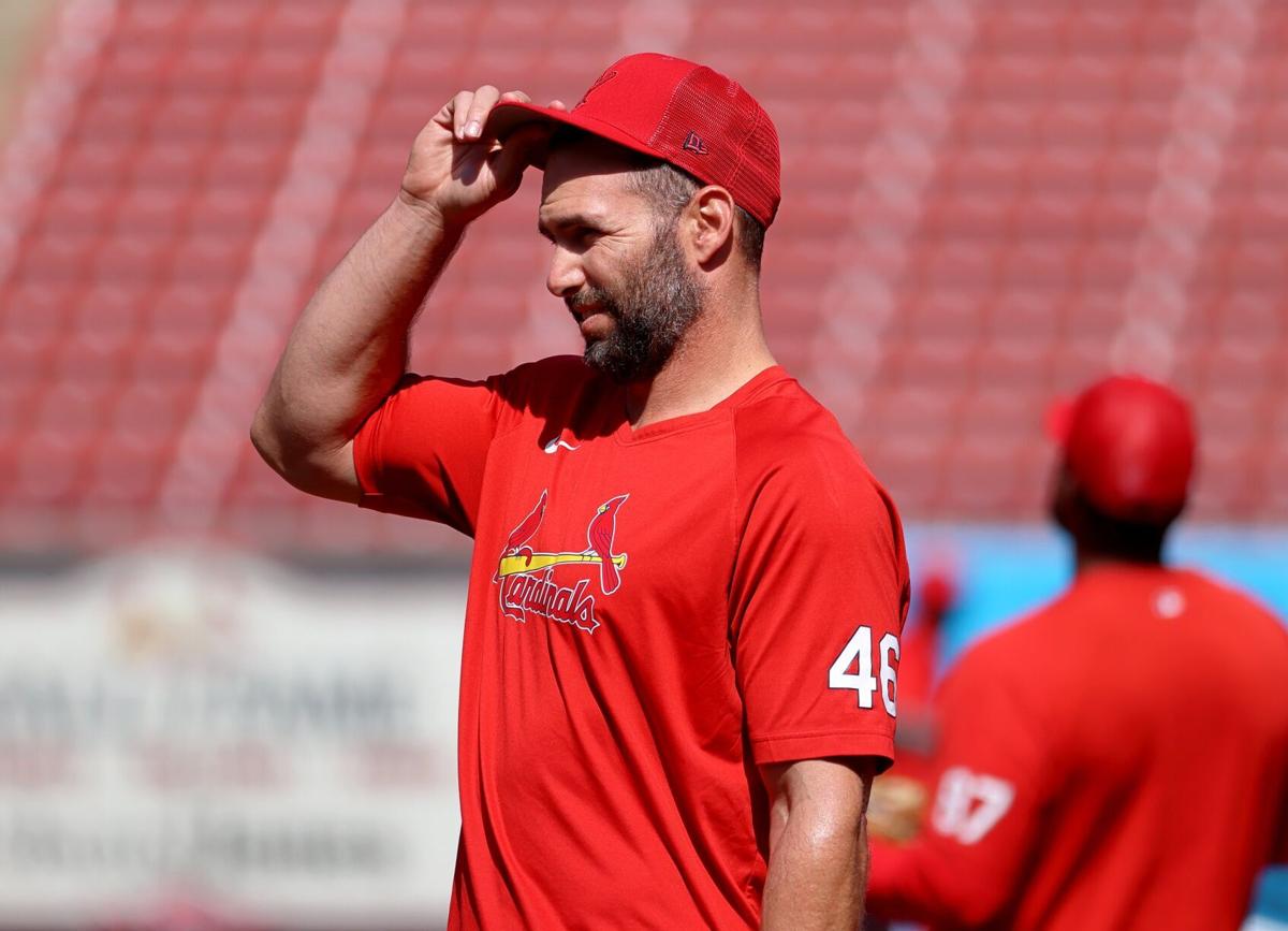Willson Contreras reveals Adam Wainwright's hilarious Yadier  Molina-inspired message after Cardinals signing