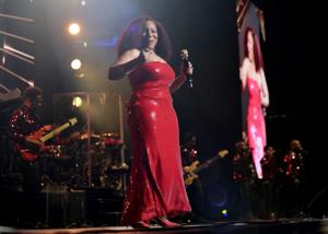 Legendary singers descend on Enterprise Center for Queens Concert