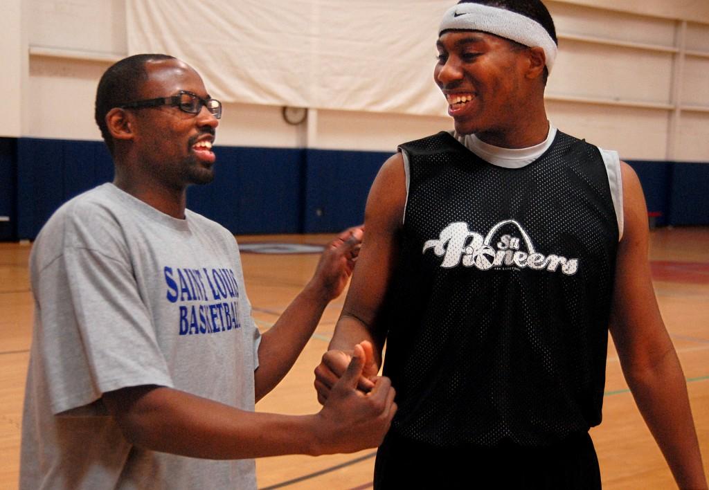 St Louis Pioneers Give Players Another Chance At Pro Basketball