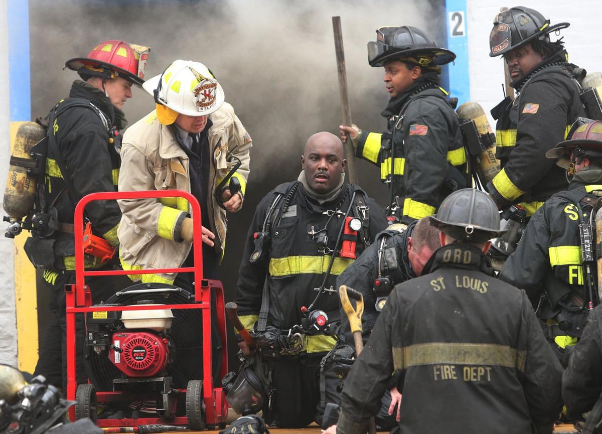 Five-alarm fire destroys St. Louis warehouse