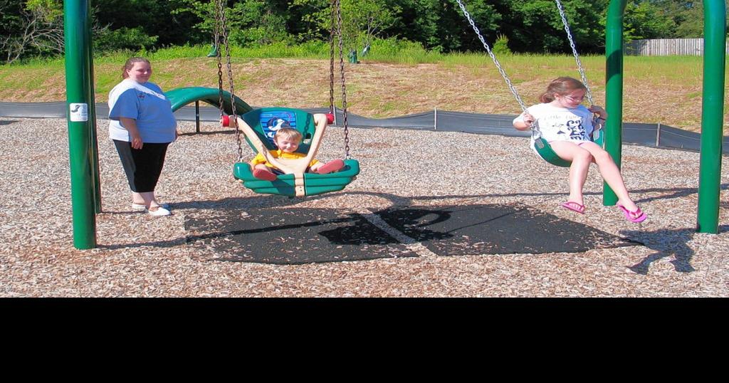 Collinsville Area Recreation District opens new park in Maryville