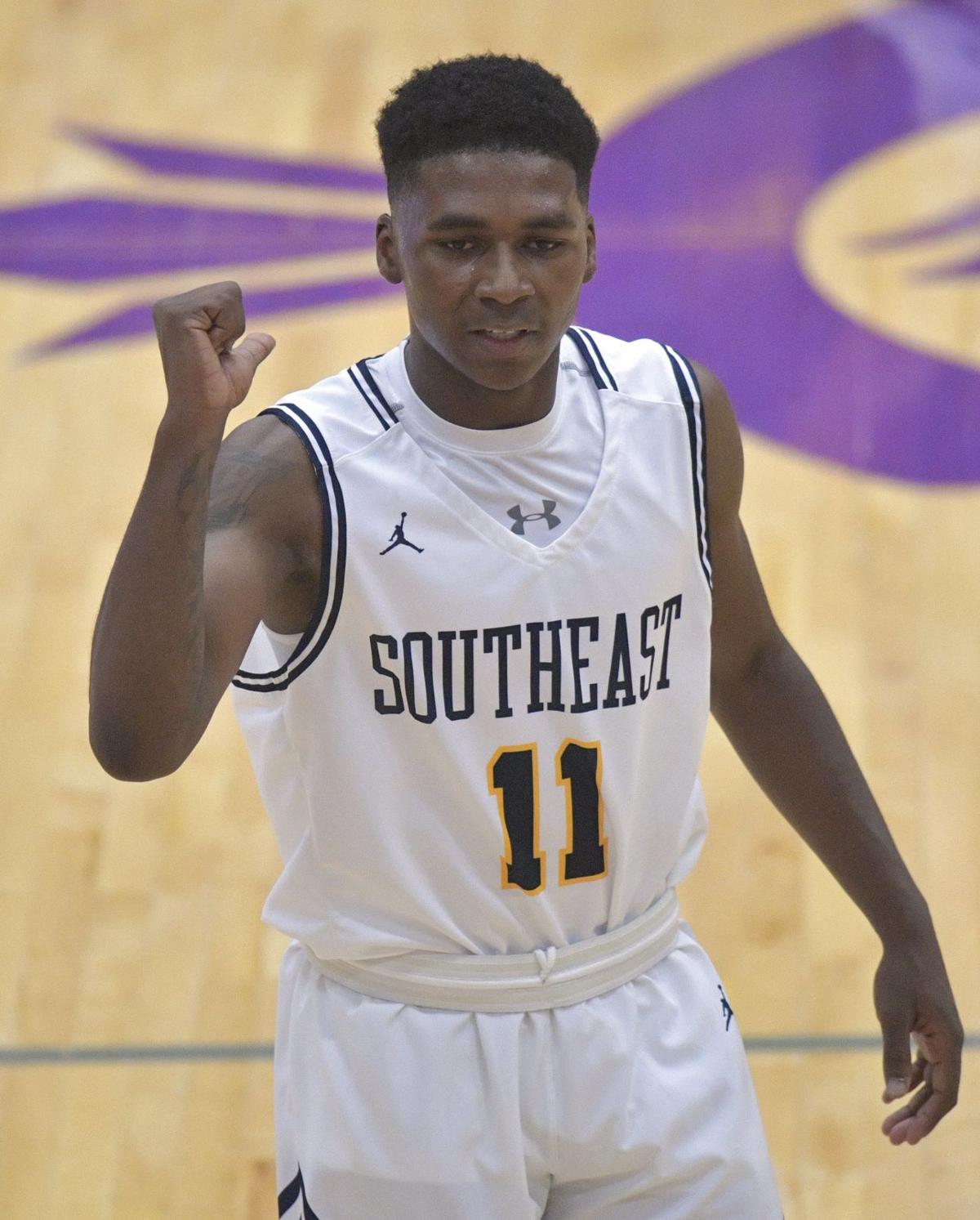 Springfield Southeast rallies past Collinsville for championship on