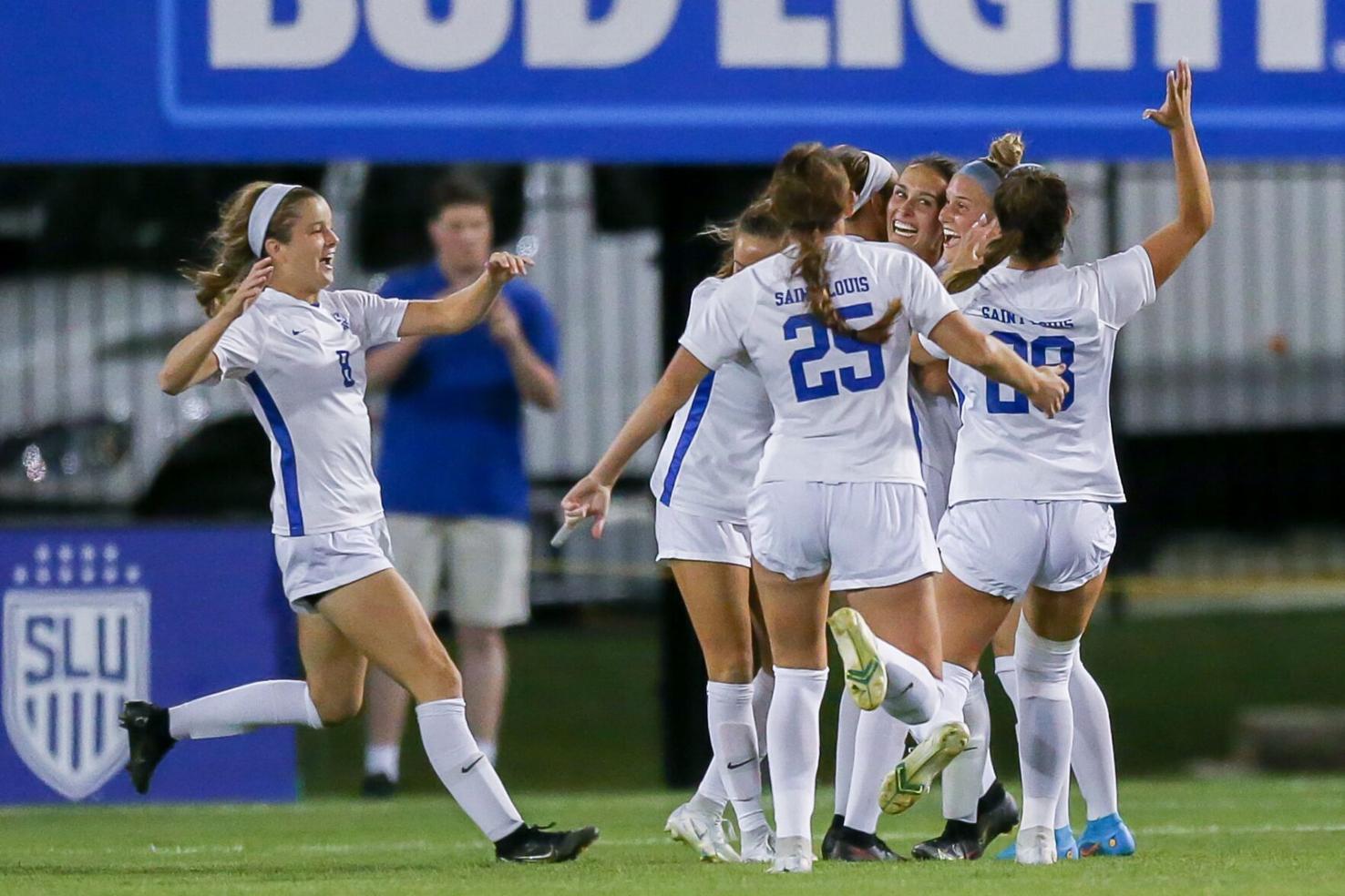 No. 10 SLU women win 12th straight, country's topscoring team
