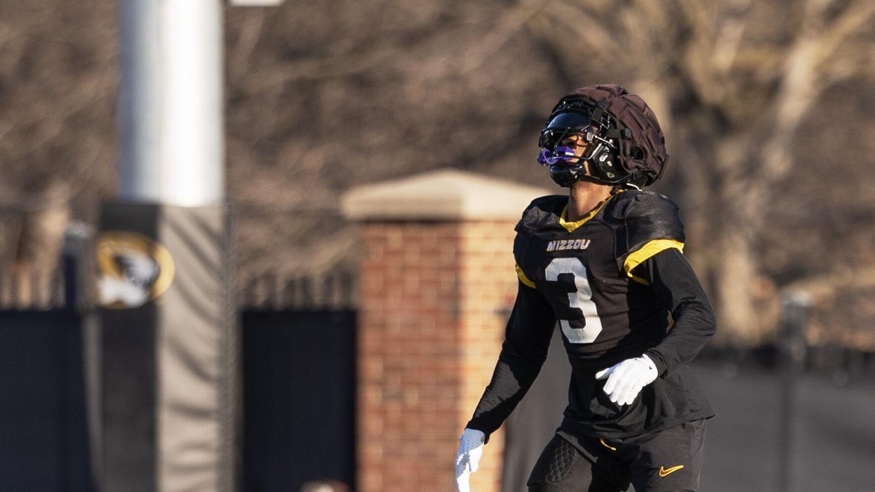 Read the full transcript of Mizzou beat writer Eli Hoff's sports chat