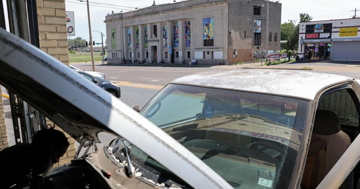 Violence has spiked on 8 blocks north of downtown St. Louis. Are homeless camps to blame?