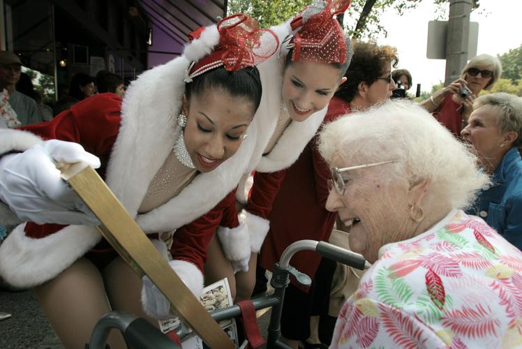 CDOMJR ROCKETTES STAR01.JPG