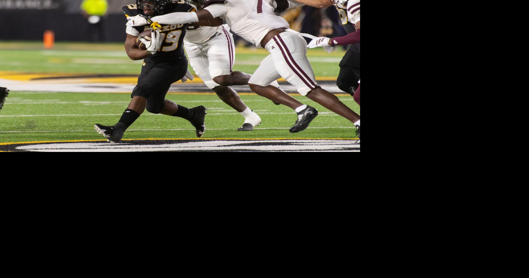 Running back Ahmad Hardy ran for 300 yards and the Missouri defense scored twice as the Tigers beat the Bulldogs.