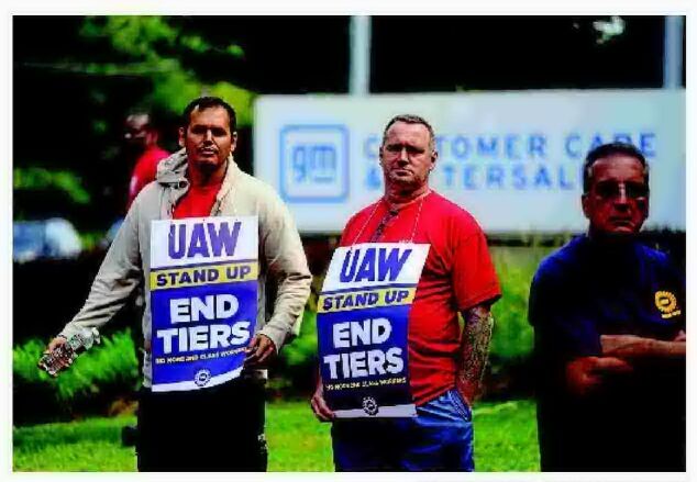 Auto Workers Expand Strike