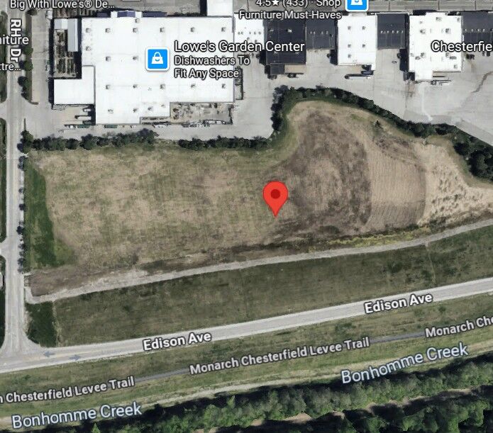 Chesterfield to sell land near Commons shopping plaza to Staenberg Group