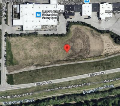 Chesterfield to sell land near Commons shopping plaza to Staenberg Group