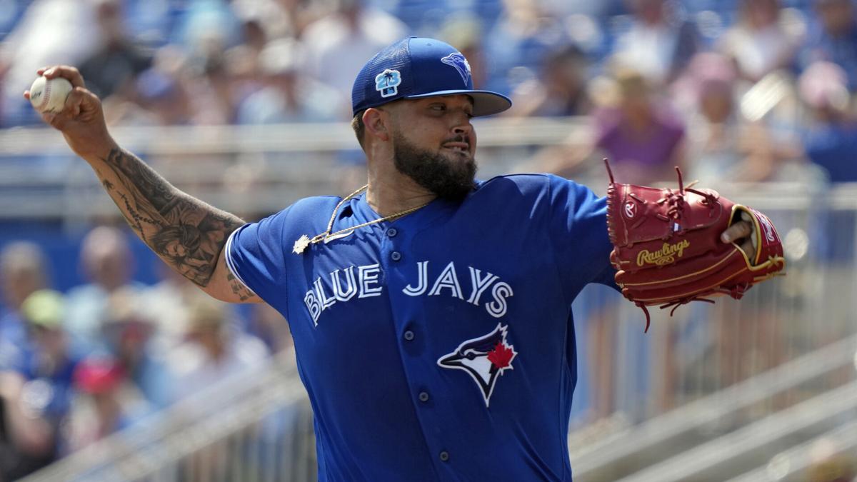 Blue Jays starter Alek Manoah draws Cards in his first test as he looks to  build off 2022