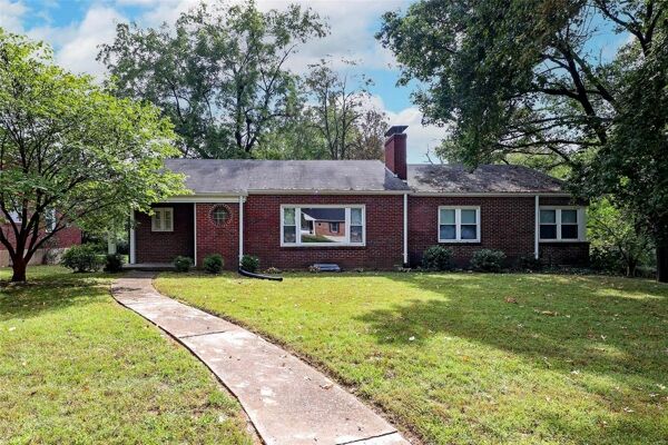3 Bedroom Home in St Louis - $95,000