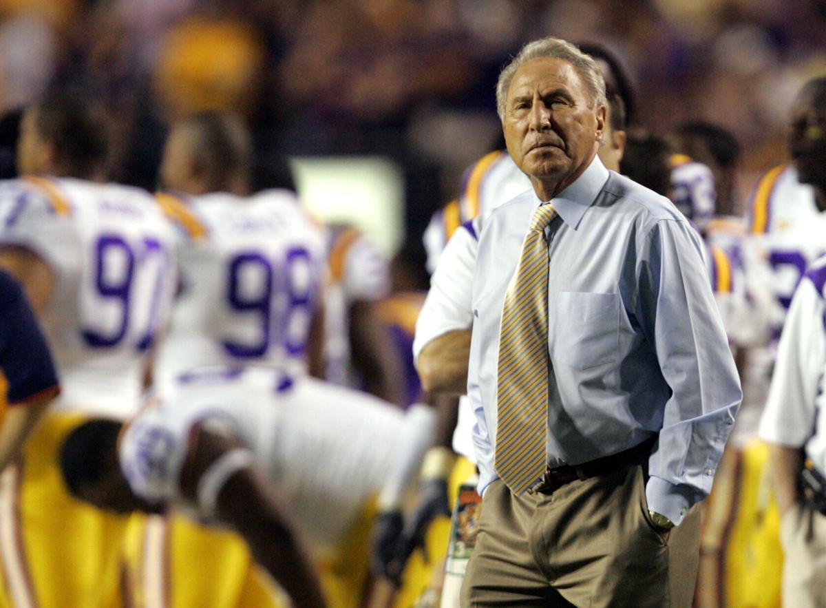 Lee Corso absent from ESPN College GameDay for 2nd straight week, misses  Kansas vs. TCU