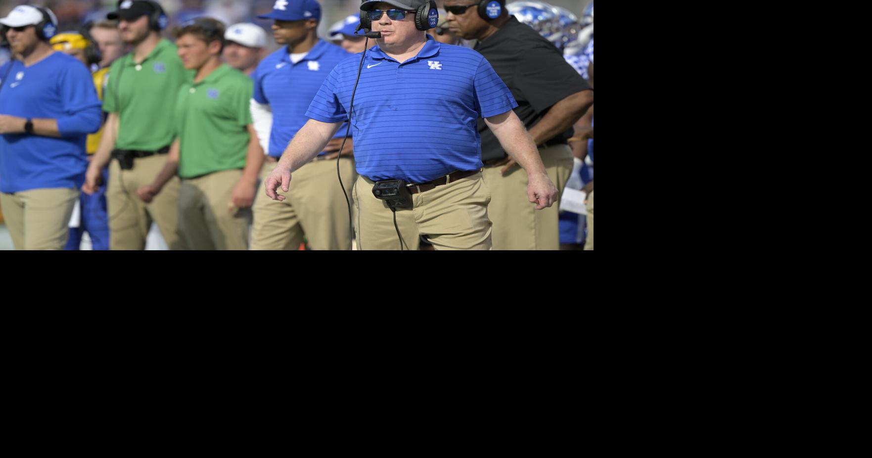 UK Coach Mark Stoops responds to 'basketball school' comments
