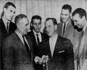 St. Louis sports legend Bob Pettit, NBA’s first MVP, dies at 93