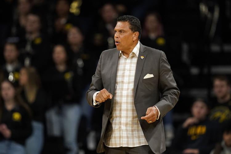 How to watch Illinois vs. BethuneCookman basketball — TV channel, live