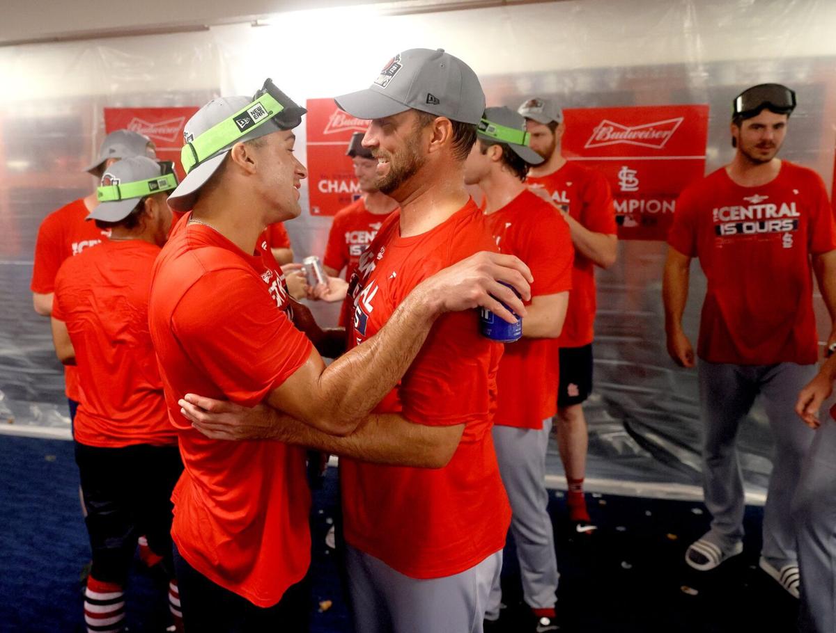 Watch: Inside the Cardinals' locker room after NL Central clinch in  Milwaukee