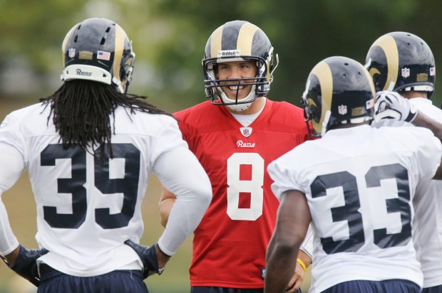 Sam Bradford steps into Rams leadership role