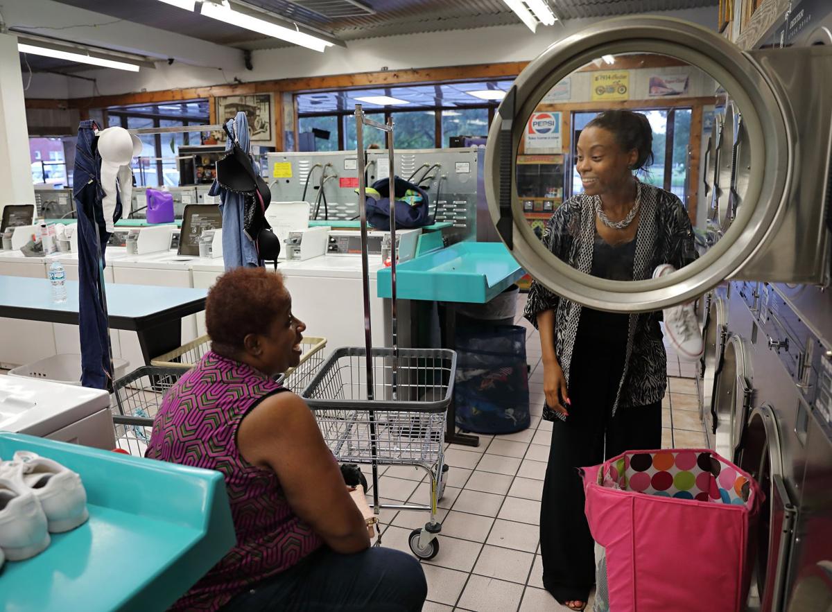 Church Offers Love By The Load At A University City Laundromat Metro 1771