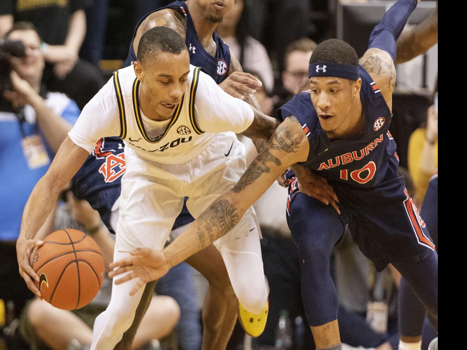 Mizzou Takes Down No 11 Auburn Behind Career Days From Pinson