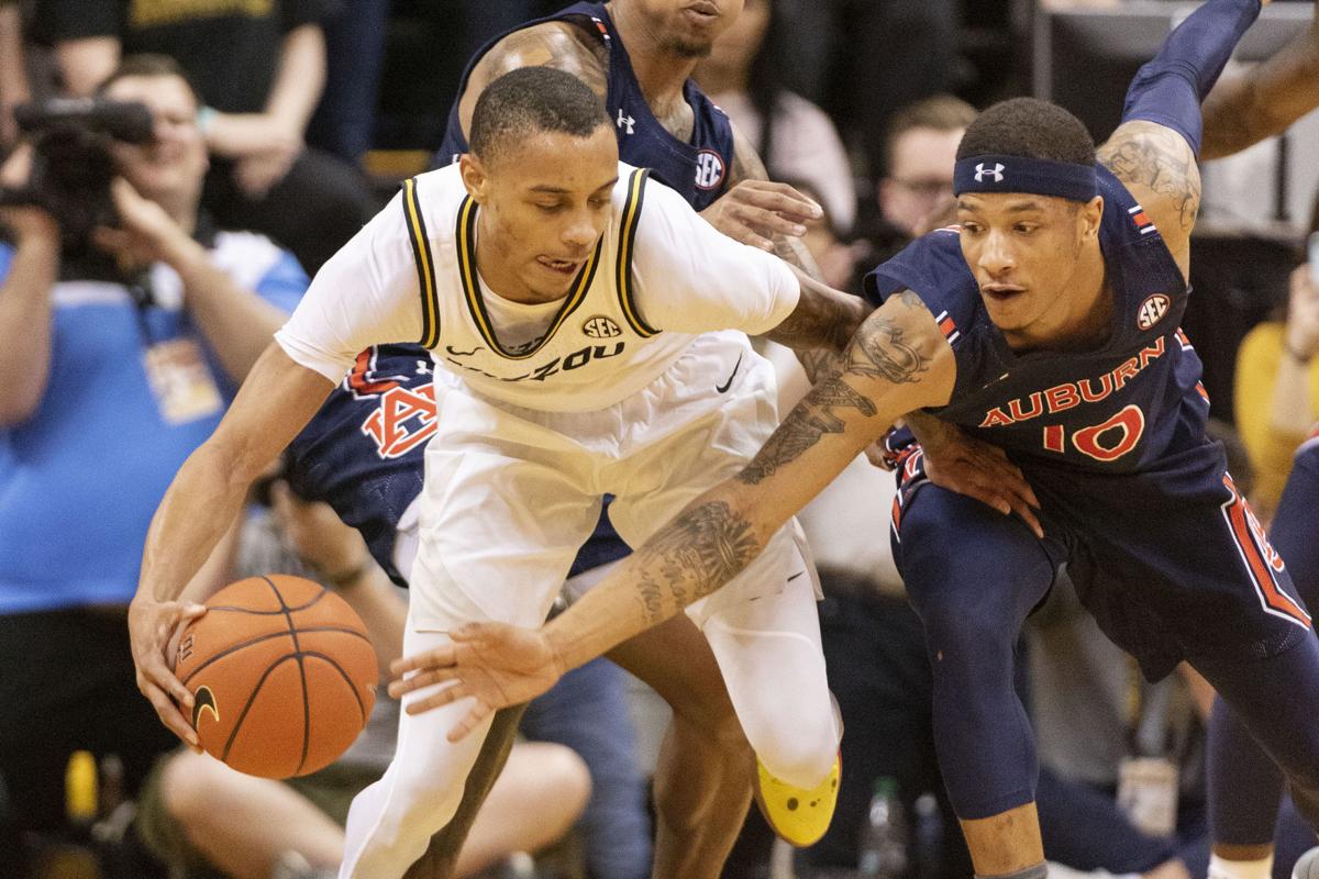 Mizzou Takes Down No 11 Auburn Behind Career Days From Pinson