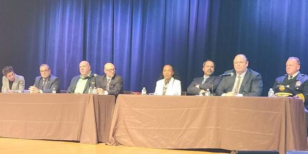 Ӱԭ Police Board town hall