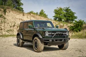 2022 Ford Bronco 4-door: It's very much like a Wrangler, offering fans of that unique ride another choice.