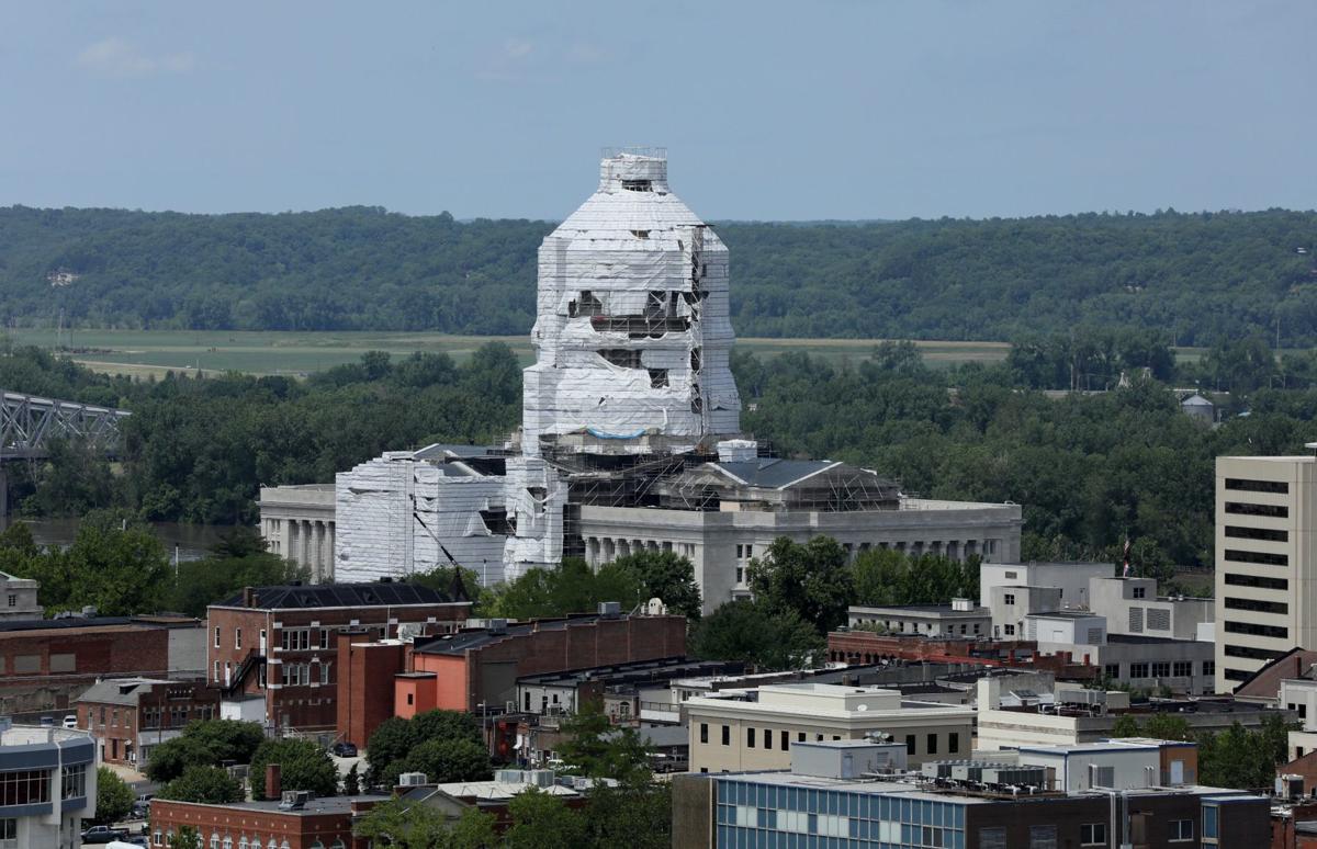 Jefferson city mo tornadoes Jefferson City Tornado Damage, Rescues PHOTOS. 20200125