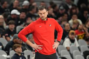Apr 21, 2026; San Antonio, Texas, USA; Portland Trail Blazers head coach Tiago Splitter during the second half of game two of the first round of the 2026 NBA Playoffs against the San Antonio Spurs at Frost Bank Center. Mandatory Credit: Scott Wachter
