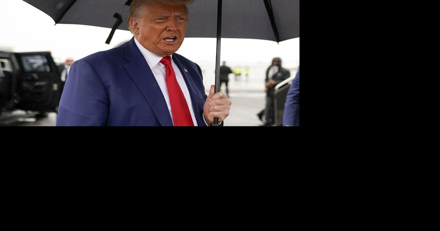 US President Donald Trump presents the Presidents Cup trophy as US team  triumph