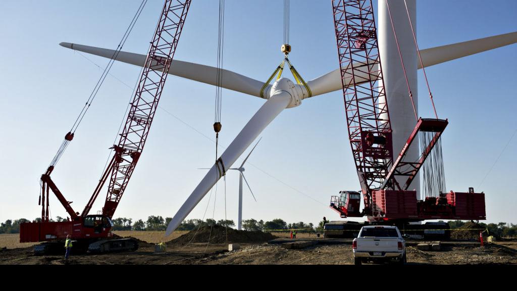 Suzlon Wind Turbine Assembly At Edison Mission Group's Big Sky Wind