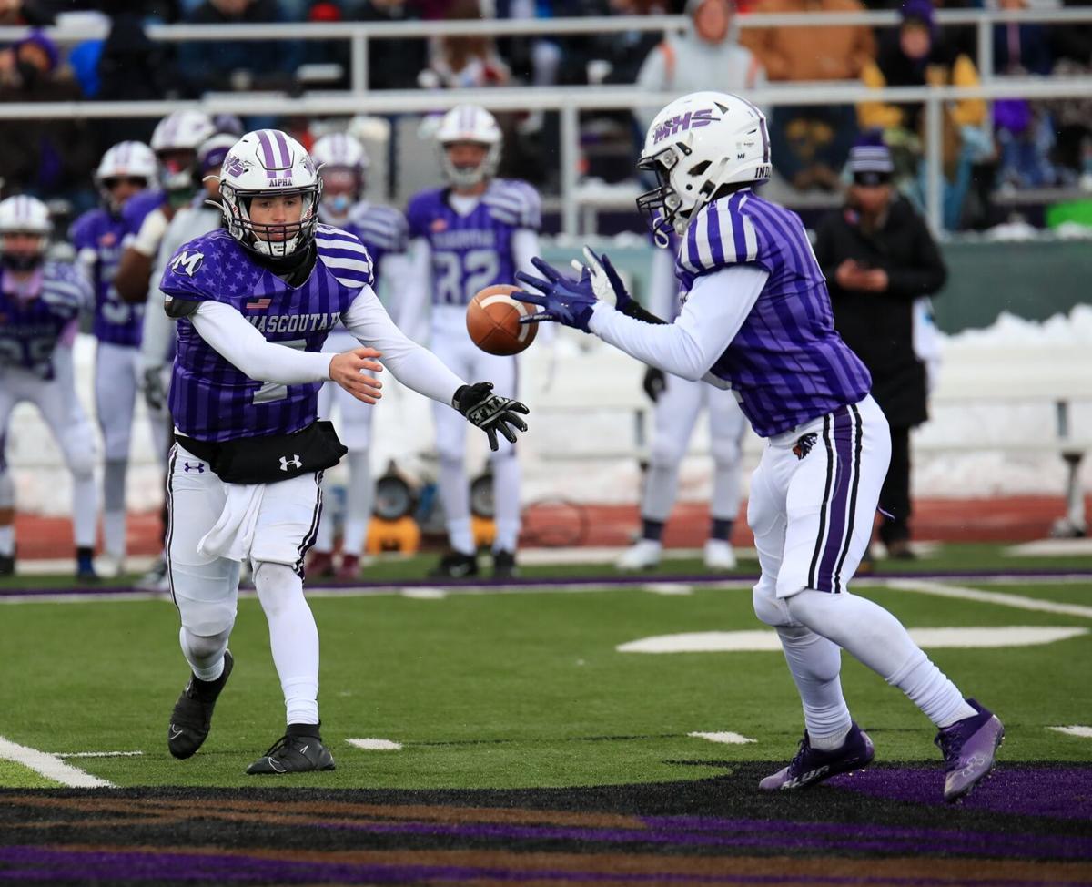 Peoria erupts in second half to roll past Mascoutah in Class 5A quarterfinal