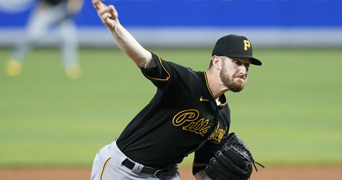 Pitcher Stratton Chris Stratton: A look at the St. Louis Cardinals pitcher, former Pirate