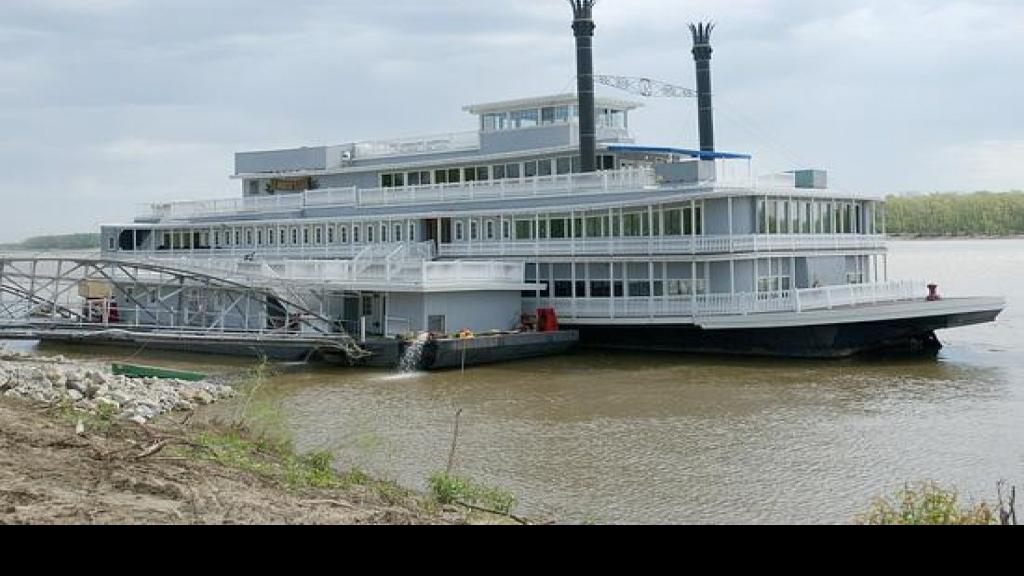 Robert E. Lee riverboat up for sale | Metro St. Louis News | 0