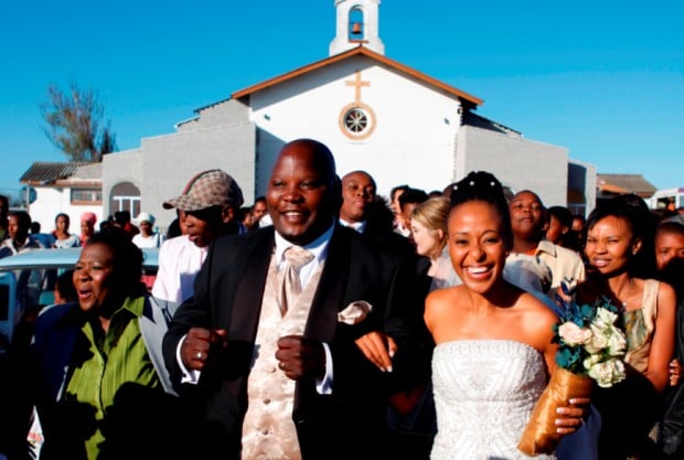 South African film 'White Wedding' is just a flimsy road trip comedy |  Movie reviews | stltoday.com
