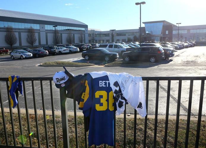 Uni Watch - St. Louis Rams executive hints new uniforms could be