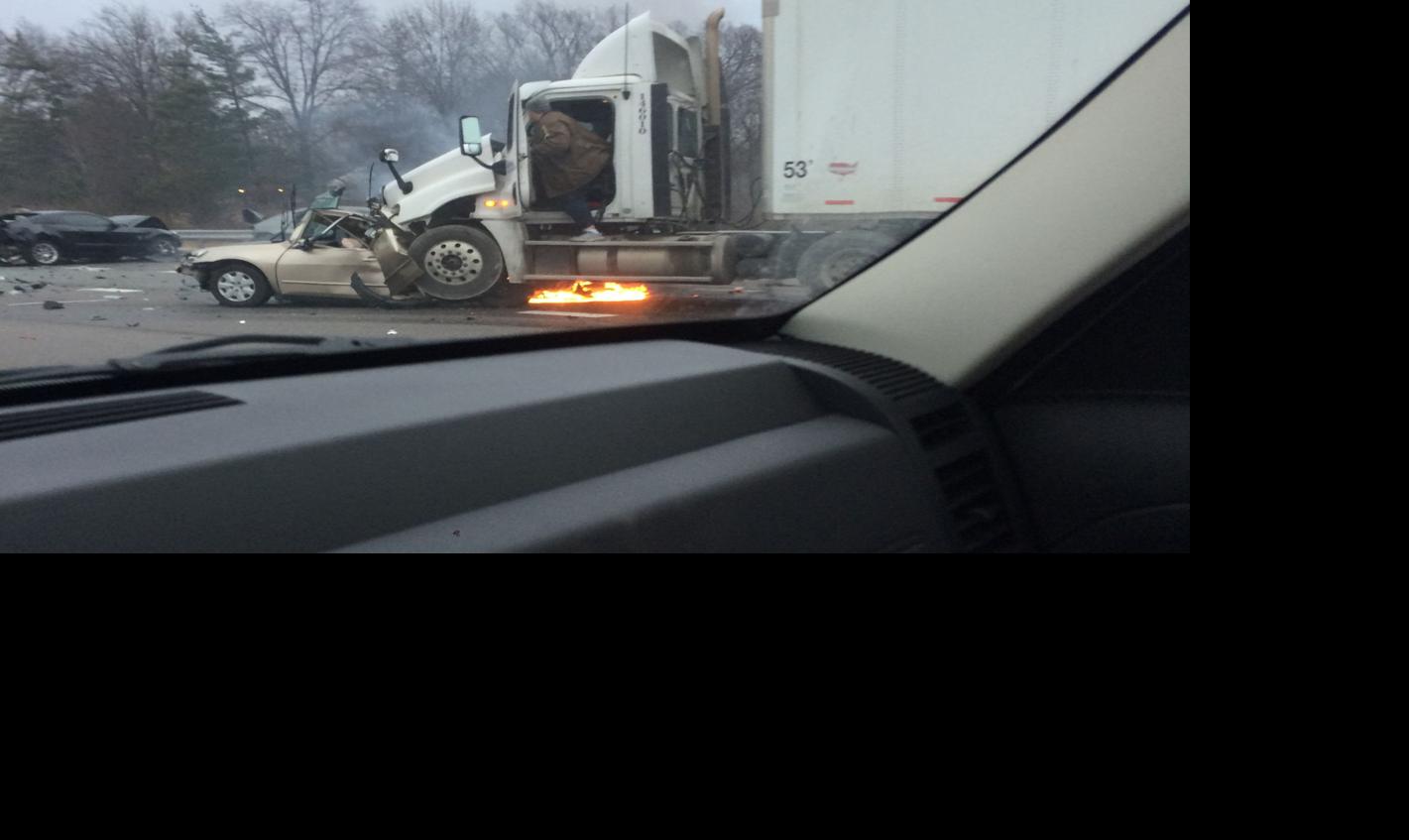 Ballwin man dies in crash on eastbound Highway 40 in Town and Country