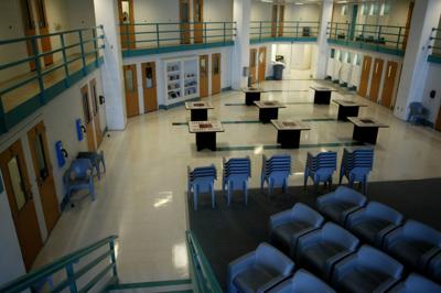 county st louis justice center jail stltoday dea odor evacuation prompts gas shown file troubled boss gets stonewalling deaths civil