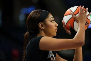 SPORTS-BKL-SKY-DREAM-REESE-TB