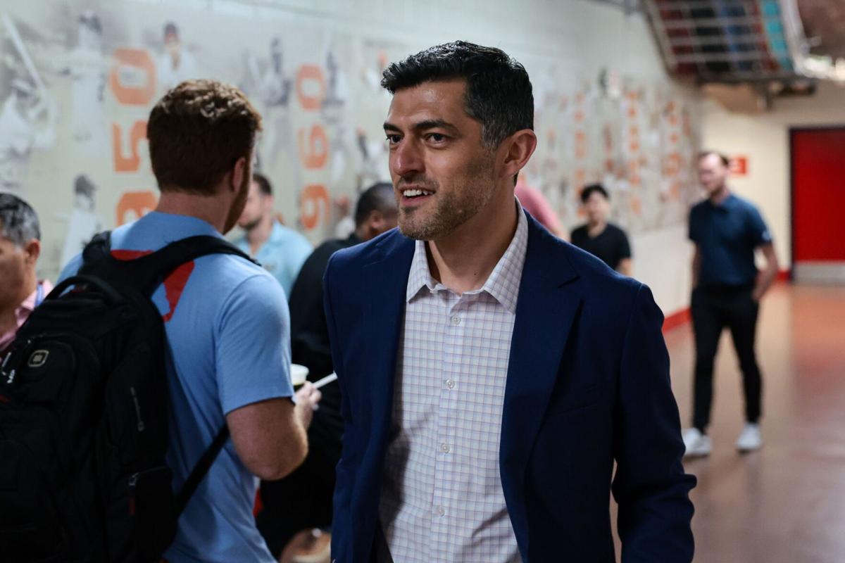 Chaim Bloom holds first news conference as 51 Cardinals president of baseball operations