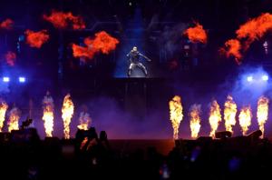 Chris Brown and Usher’s “Raymond and Brown” tour plays St. Louis' Dome at the America's Center