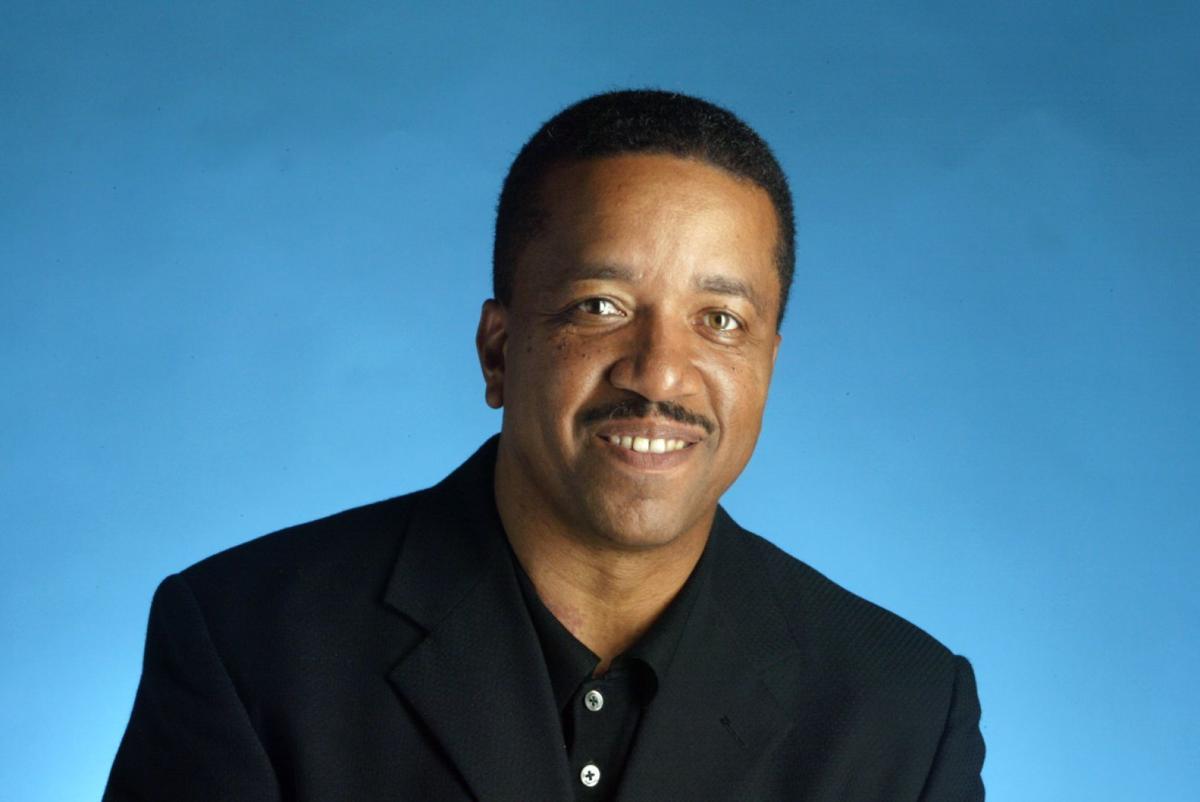 Sports columnist Bryan Burwell dies at 59 Sports