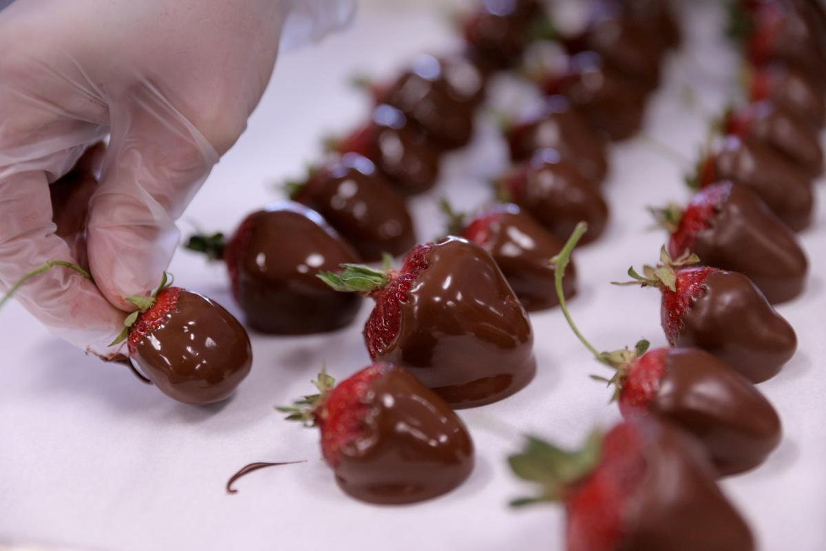 Special Request Kakao Chocolatier Says Dipped Strawberries Are Best Made At Home Food And Cooking Stltoday Com