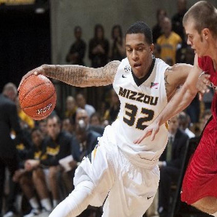 Mizzou Basketball Avoids Scare From Mules Eye On The Tigers