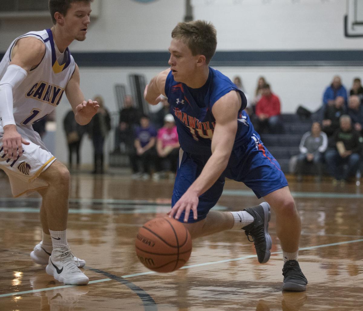 krohne lights it up from long range as okawville knocks mater dei christmas tournament